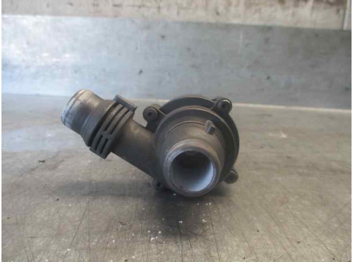 Recambio de bomba agua para bmw x5 (e53) 3.0 24v cat referencia OEM IAM 11517509985 70207816 PIERBURG