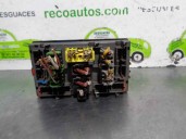 Recambio de caja reles / fusibles para peugeot 405 berlina 1.9 turbodiesel referencia OEM IAM 8204C3 9450537080 