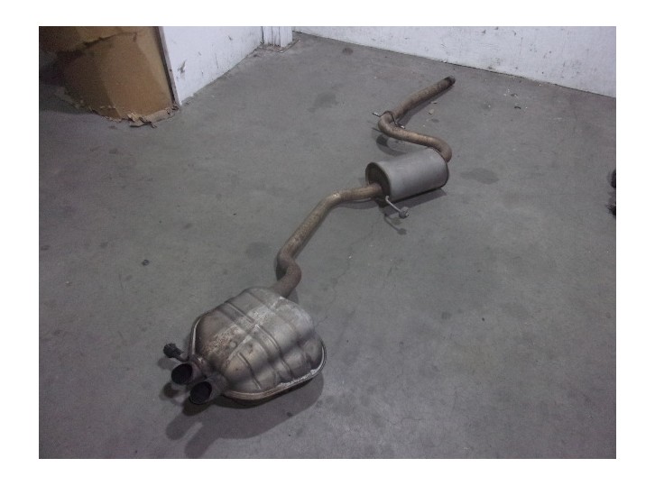 Recambio de tubo escape trasero para volkswagen jetta (1k2) 2.0 tdi referencia OEM IAM 1K5253609N 1K0120L 1K0119G