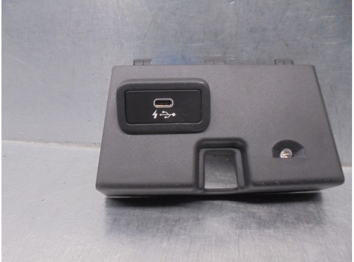 Recambio de modulo electronico para bmw serie 3 touring (g21) 2.0 16v turbodiesel referencia OEM IAM 51166807232 