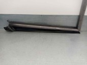 Replacement front trim moldings for Land Rover Discovery 2.7 TD V6 CAT OEM IAM reference DCB000155 
