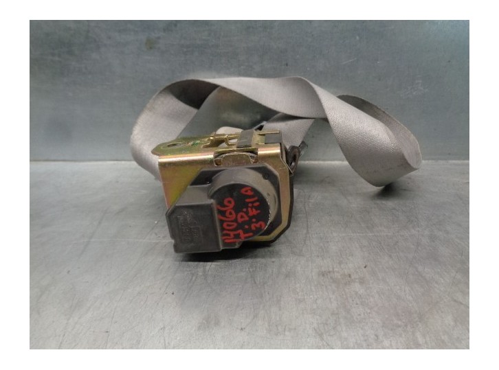 Replacement rear right seat belt for Chevrolet Trans Sport 3.4 V6 CAT OEM IAM reference 85414C 3RD ROW 5 DOORS