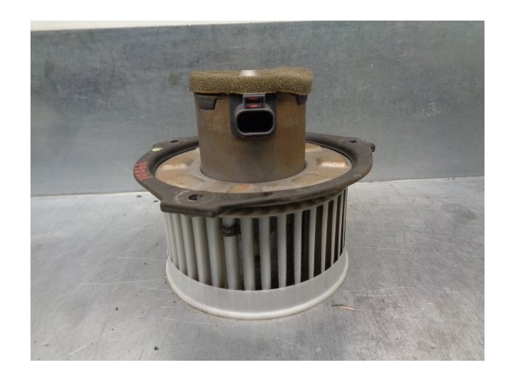 Recambio de motor calefaccion para chevrolet trans sport 3.4 v6 cat referencia OEM IAM 19210741  