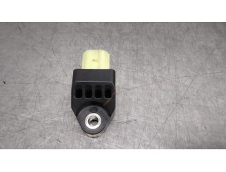 Recambio de sensor impacto para toyota yaris 1.3 16v cat referencia OEM IAM 898310D090 831AAXWGA DENSO