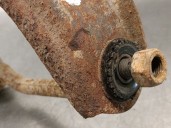 Recambio de brazo suspension superior trasero derecho para seat 127 referencia OEM IAM 9057825  