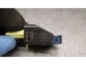 Recambio de sensor impacto para toyota yaris 1.3 16v cat referencia OEM IAM 898310D090 831AAXWGA DENSO