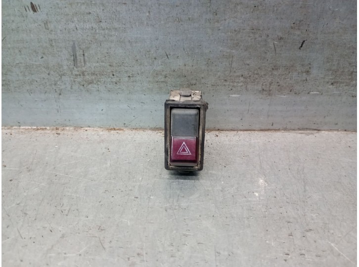 Recambio de warning para ford fiesta berl./express referencia OEM IAM 77FG13A350CA  