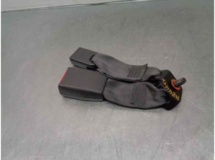 Recambio de enganche cinturon para kia cerato 1.6 cat referencia OEM IAM 