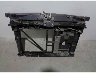 Replacement front radiator grille for Peugeot 1007 Sport OEM IAM reference PANEL FRONTAL DE FIBRA CON CERRADURA 