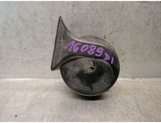 Recambio de claxon para peugeot 205 berlina 1.8 d generation referencia OEM IAM 623680 623680 