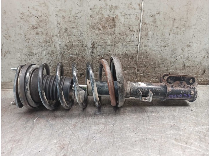 Recambio de amortiguador delantero derecho para daewoo tacuma 1.6 cat referencia OEM IAM 96399294 7451206 