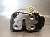 Replacement front right door lock for MG MG ZS SUV (AZS1) 1.5 VTi OEM IAM reference 10845781 