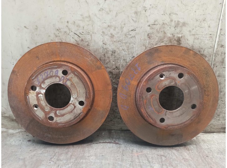 Recambio de disco freno delantero para daewoo tacuma 1.6 cat referencia OEM IAM 