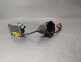 Recambio de centralita faros xenon para opel omega b 2.5 24v dti cat (y 25 dt / l14) referencia OEM IAM 90565932 DELANTERO / IZQ