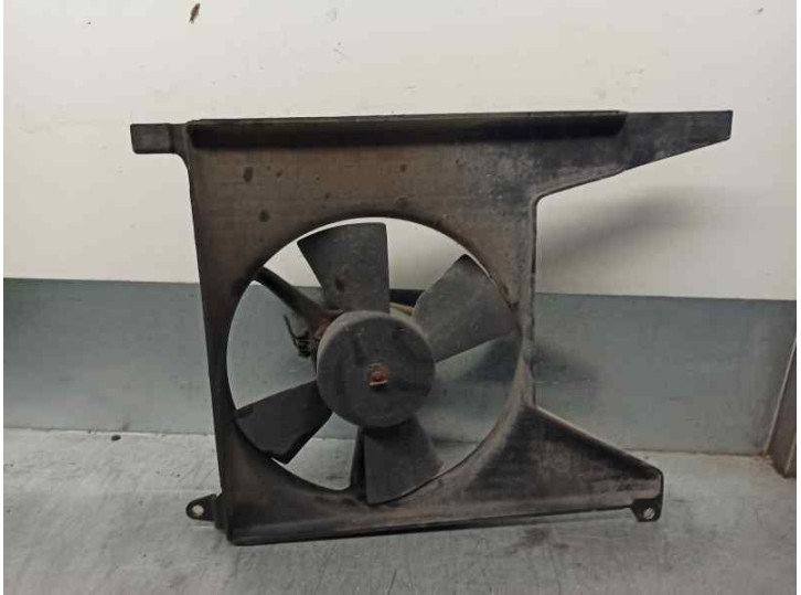 Recambio de electroventilador para opel astra f berlina 1.6 16v referencia OEM IAM 90529178  