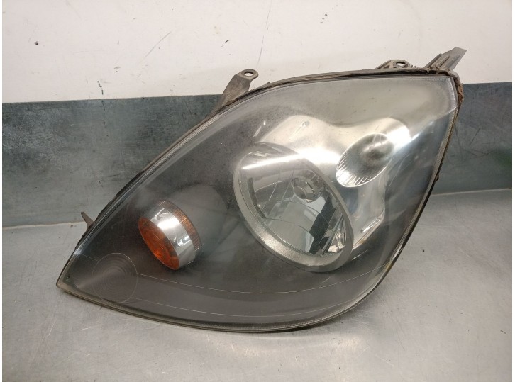 Recambio de faro izquierdo para ford fiesta (cbk) 1.6 tdci cat referencia OEM IAM 6S6113W030CD 1416311 0301224303