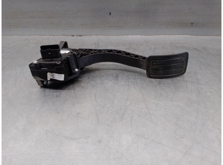 Recambio de potenciometro pedal para citroën berlingo referencia OEM IAM 9674829780 86ET40 