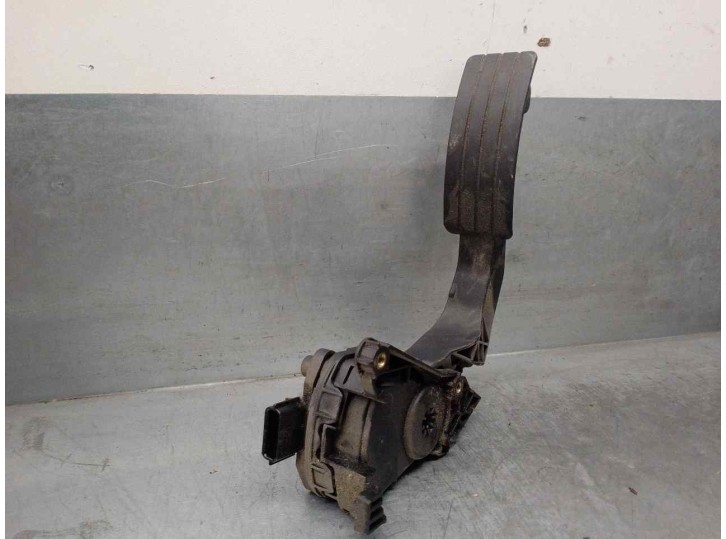 Replacement pedal potentiometer for Dacia Logan II 1.2 16V CAT OEM IAM reference 180026342R 6PV00997802 HELLA