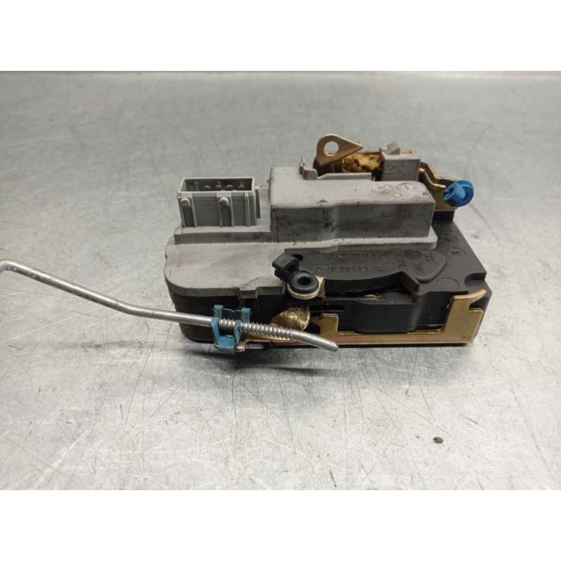 Recambio de cerradura puerta delantera derecha para peugeot partner (s1) break referencia OEM IAM 9136J6 6 PINES 4 PUERTAS