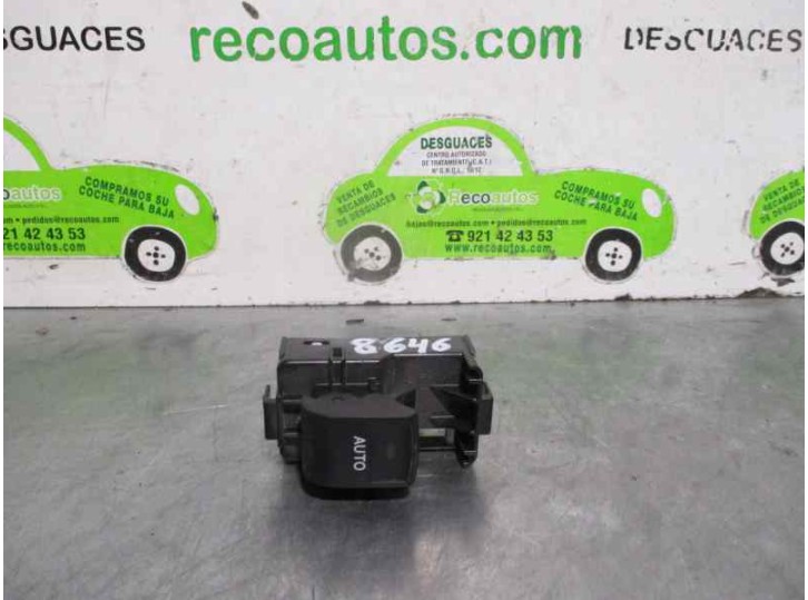 Recambio de mando elevalunas trasero izquierdo para toyota auris 1.8 16v (híbrido) referencia OEM IAM 192801  