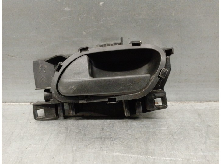Recambio de maneta interior trasera izquierda para citroën berlingo referencia OEM IAM 96555515XT  5 PUERTAS