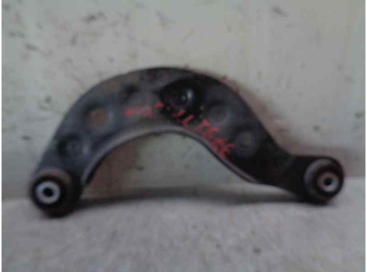 Recambio de brazo suspension superior trasero izquierdo para volvo s40 berlina 2.0 diesel cat referencia OEM IAM 
