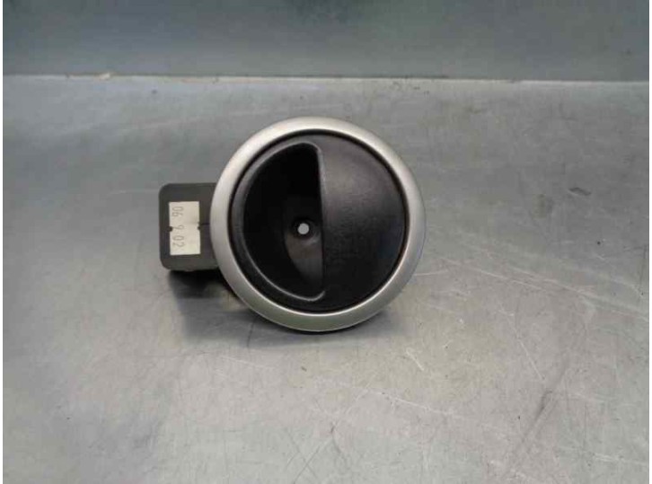 Recambio de maneta interior delantera derecha para chevrolet kalos 1.2 cat referencia OEM IAM 96541648  