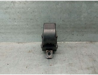 Recambio de mando elevalunas trasero izquierdo para ford ranger (et) 2.5 tdci cat referencia OEM IAM UR5666370 FOMOCO