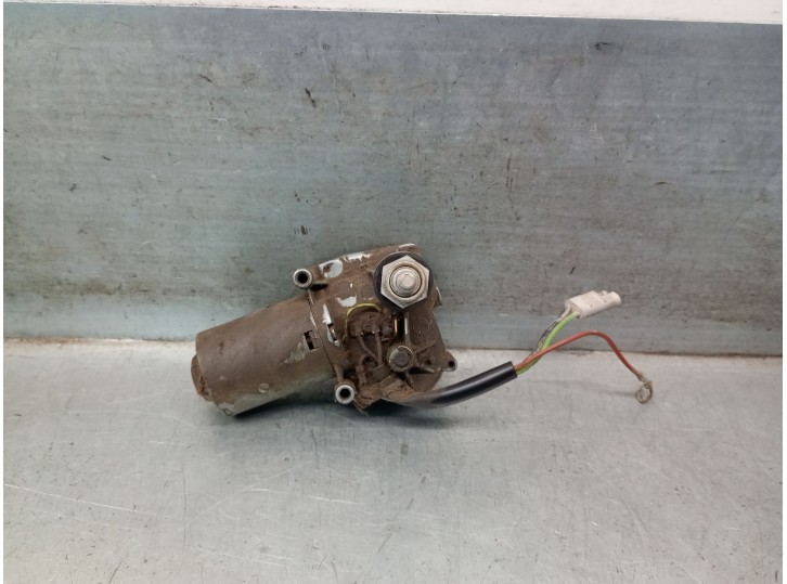 Recambio de motor limpia trasero para ford fiesta berl./express referencia OEM IAM 77FB17404AA  