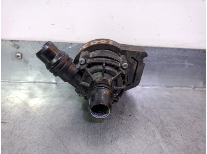 Recambio de bomba agua para citroën berlingo referencia OEM IAM 9833874480 0392023428 BOSCH