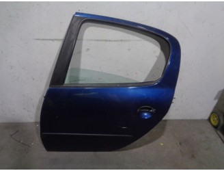 Recambio de puerta trasera izquierda para peugeot 206 berlina 2.0 hdi cat referencia OEM IAM 900678 AZUL 5 PUERTAS