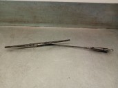 Recambio de brazo limpia trasero para ford fiesta berl./express referencia OEM IAM 77FG17526FA 1571276 