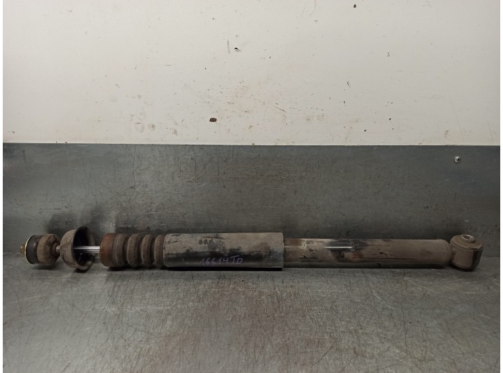 Recambio de amortiguador trasero derecho para hyundai getz (tb) 1.5 crdi cat referencia OEM IAM 553101C200  