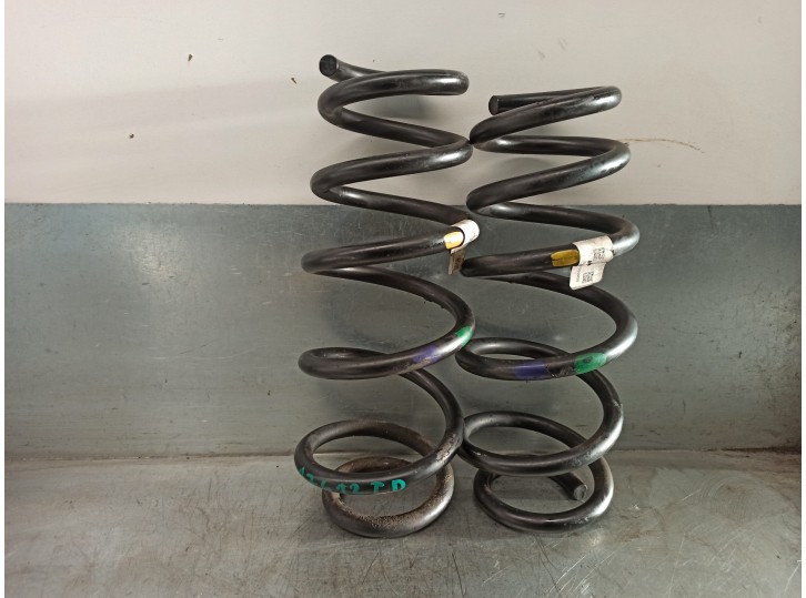 Recambio de muelle amortiguacion para hyundai i30 fastback 2.0 tgdi cat referencia OEM IAM 55350S0100 