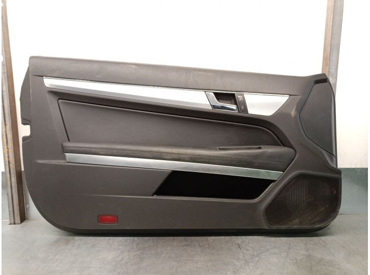 Recambio de guarnecido puerta delantera izquierda para mercedes-benz clase e coupé (c207) e 250 cdi / bluetec / d (207.303, 207.