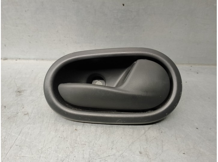 Recambio de maneta interior trasera derecha para dacia logan ii 1.2 16v cat referencia OEM IAM 826721919R 4 PUERTAS