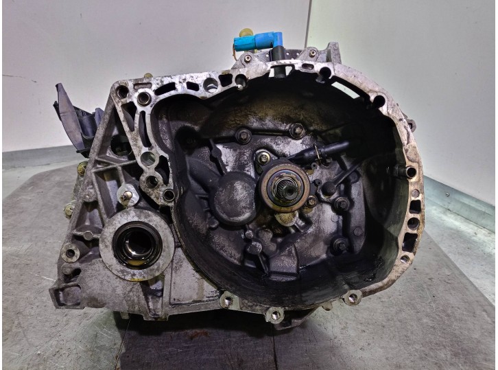 Recambio de caja cambios para renault laguna ii (bg0) 1.6 16v referencia OEM IAM JR5129 C006784 7701722832