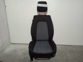 Recambio de asiento delantero derecho para kia cee´d 1.6 crdi cat referencia OEM IAM 882021H455BA2 TELA NEGRO Y GRIS 5 PUERTAS