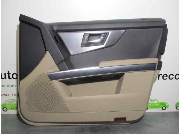 Recambio de guarnecido puerta delantera derecha para mercedes-benz clase glk (w204) glk 3.0 cdi cat referencia OEM IAM 204720986