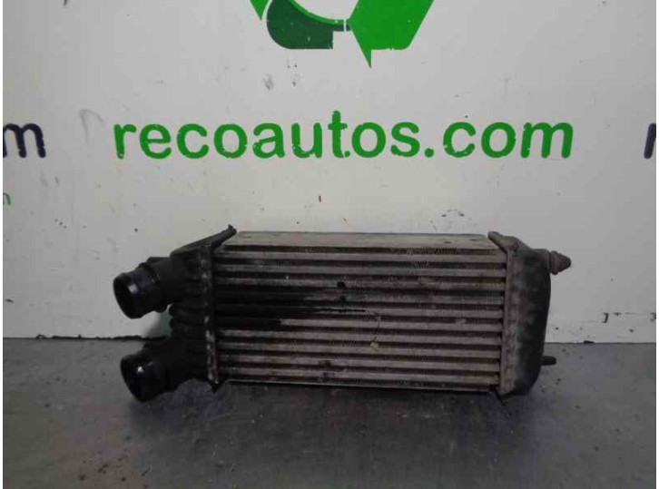 Replacement intercooler for fiat scudo combi (272) 1.6 jtdm cat OEM IAM reference 1498987080 384K4 E5531 BEHR