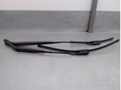 Recambio de brazo limpia delantero derecho para citroën c3 ii 1.2 12v referencia OEM IAM 9683381680 9683382180 