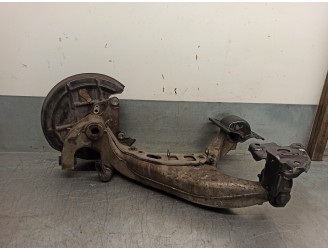 Recambio de mangueta trasera izquierda para lancia lybra berlina 1.9 turbodiesel cat referencia OEM IAM 46545809  CESTA 37 B