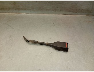 Recambio de enganche cinturon para ford fiesta berl./express referencia OEM IAM 84FBT61208AA 1627210 