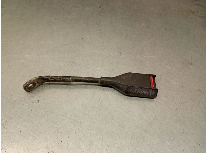 Recambio de enganche cinturon para ford fiesta berl./express referencia OEM IAM 84FBT61208AA 84FBT61208AA 