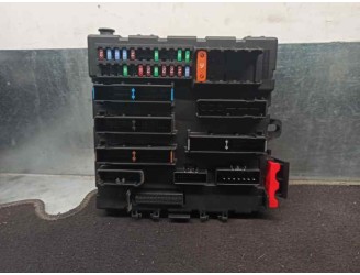 Recambio de caja reles / fusibles para saab 9-3 sport hatch 1.9 tid cat referencia OEM IAM 12766740 519161103 