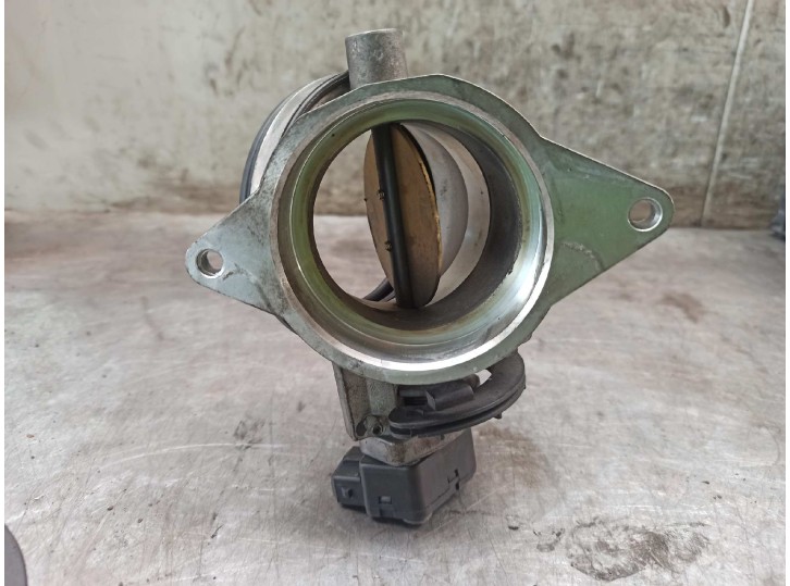 Recambio de caja mariposa para bmw serie 5 berlina (e39) 2.8 24v cat referencia OEM IAM 1433237 