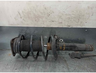 Replacement front left shock absorber for Volvo S40 saloon 2.0 diesel cat OEM IAM reference 755826 