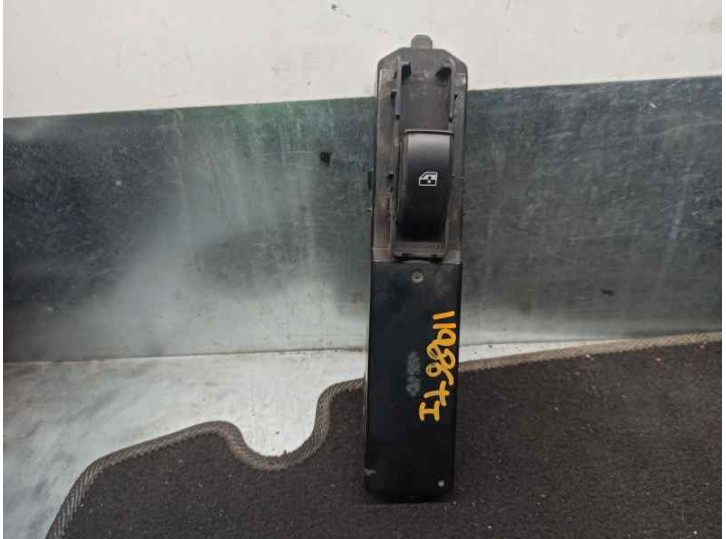 Recambio de mando elevalunas trasero izquierdo para saab 9-3 sport hatch 1.9 tid cat referencia OEM IAM 12764033 
