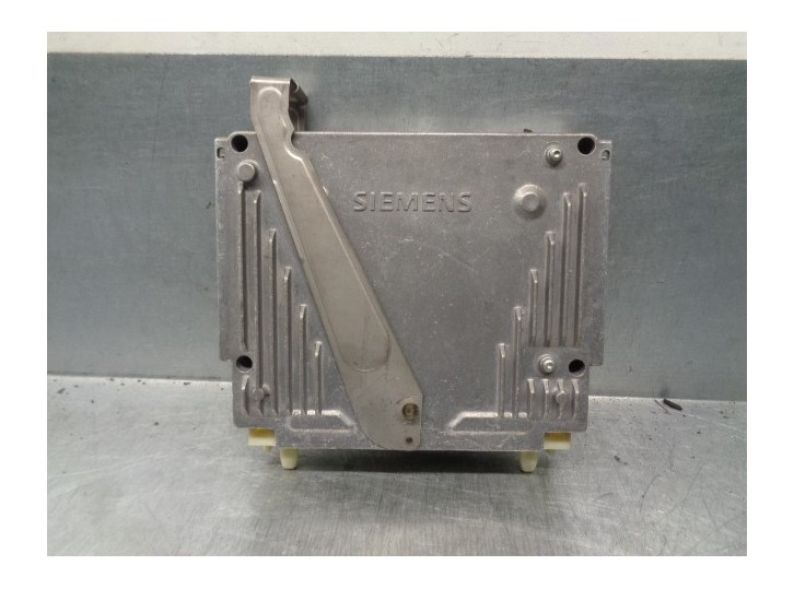 Replacement engine control unit (ECU) for Volvo S70 Sedan 2.5 CAT OEM IAM reference P9432617 S103955411C SIEMENS