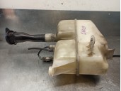 Replacement windshield washer reservoir for Volvo S70 saloon 2.5 CAT OEM IAM reference 9190692 